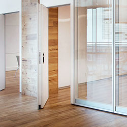 The combination with Variflex glass elements offers many design options